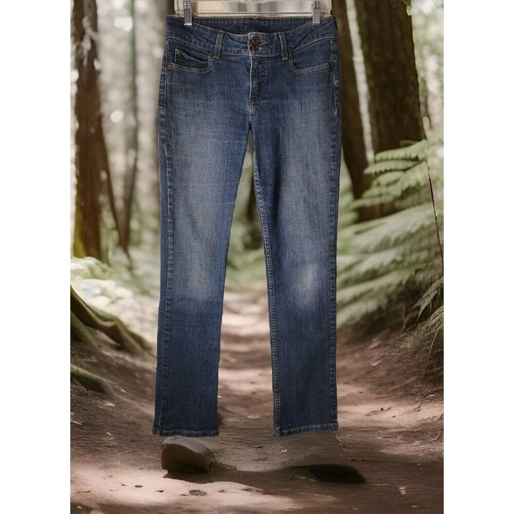 Levis Jeans Womens 6 Slender Straight 526th Pockets Dual Button